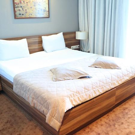 Avenue Hotel באקו מראה חיצוני תמונה