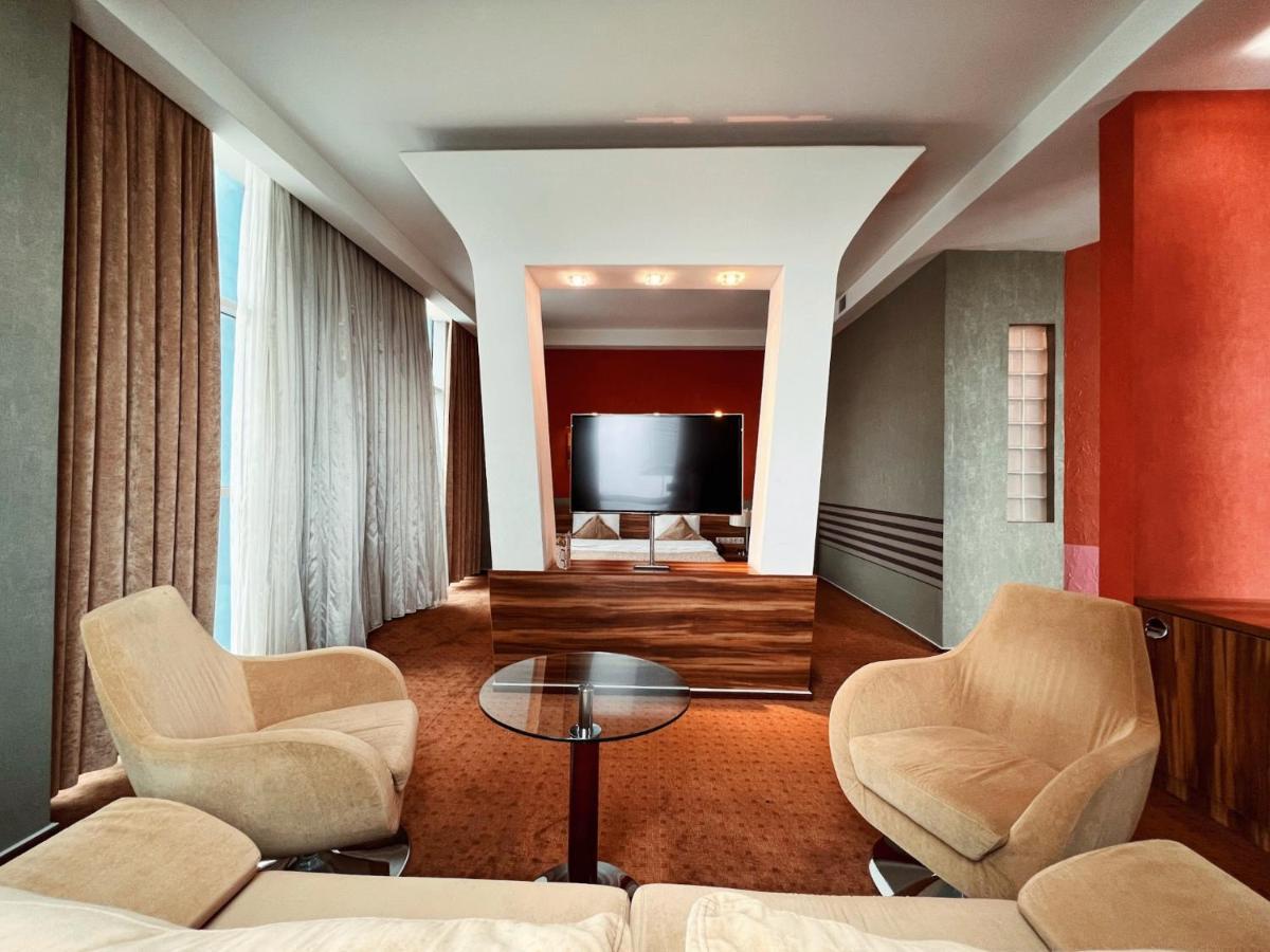 Avenue Hotel באקו מראה חיצוני תמונה