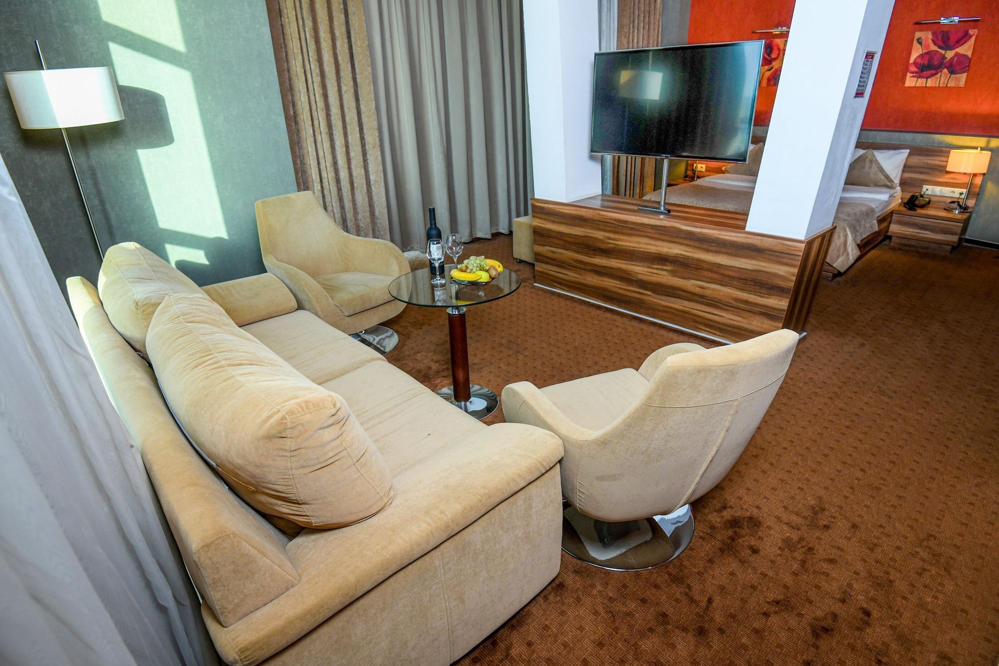 Avenue Hotel באקו מראה חיצוני תמונה